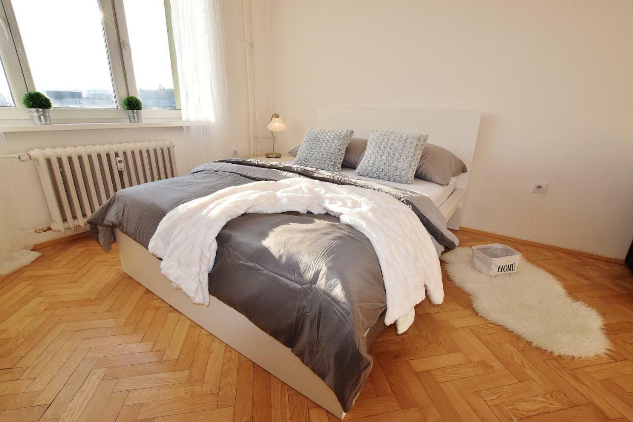 برنو Apartment Porici المظهر الخارجي الصورة